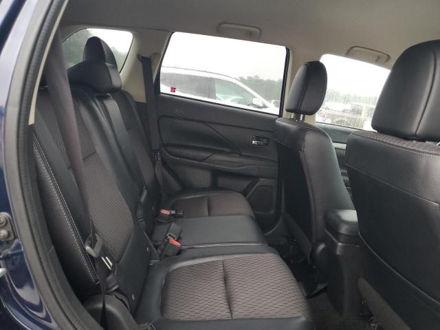 Photo 11 from auction – 2015 MITSUBISHI OUTLANDER with VIN JA4AD3A38FZ007361