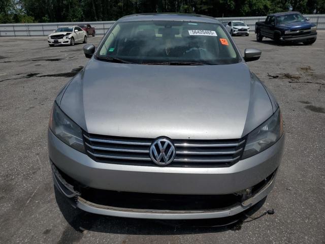Photo 5 from auction – 2013 VOLKSWAGEN PASSAT SE with VIN 1VWBP7A35DC045118