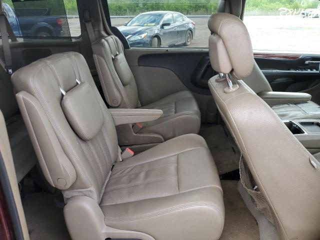 Photo 11 from auction – 2015 CHRYSLER TOWN & COU with VIN 2C4RC1CG6FR520523