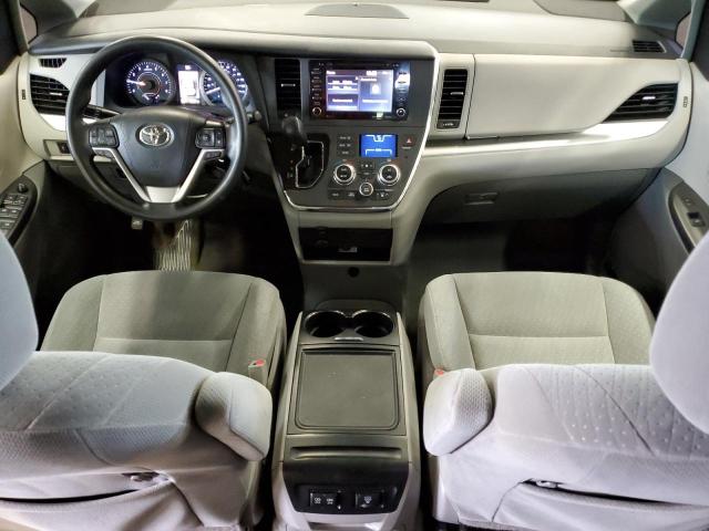 Photo 8 from auction – 2018 TOYOTA SIENNA LE with VIN 5TDKZ3DC7JS916208
