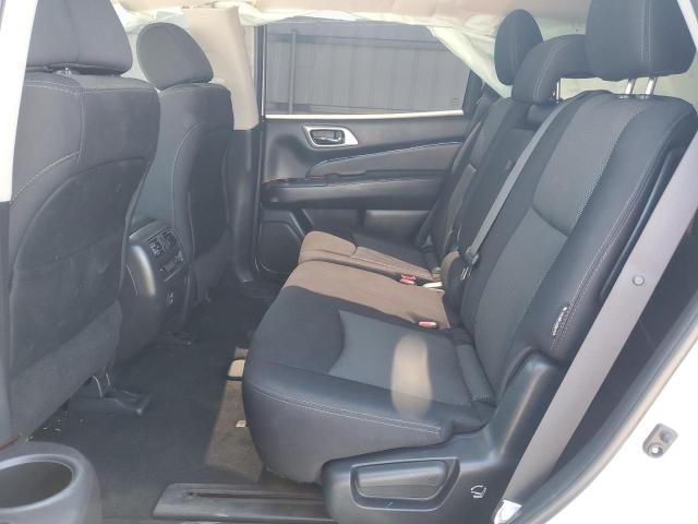 Photo 11 from auction – 2018 NISSAN PATHFINDER with VIN 5N1DR2MN3JC643916