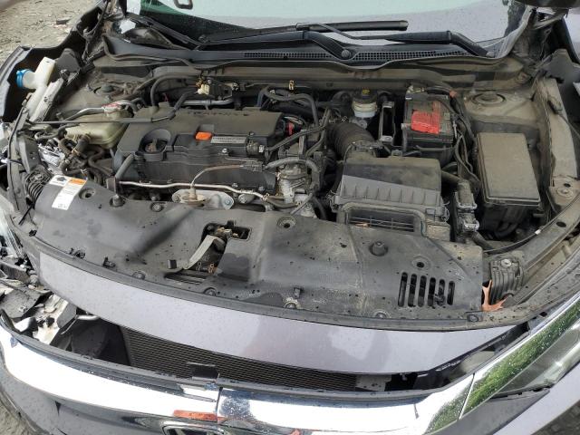 Photo 11 from auction – 2017 HONDA CIVIC EX with VIN 2HGFC2F74HH502925