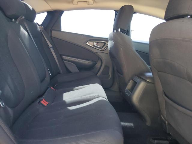 Photo 10 from auction – 2016 CHRYSLER 200 LIMITE with VIN 1C3CCCAB3GN107115