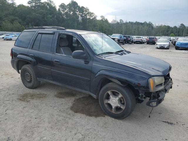 Photo 4 from auction – 2005 CHEVROLET TRAILBLAZE with VIN 1GNDS13S952115990