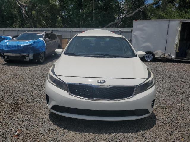 Photo 5 from auction – 2017 KIA FORTE LX with VIN 3KPFK4A78HE085793