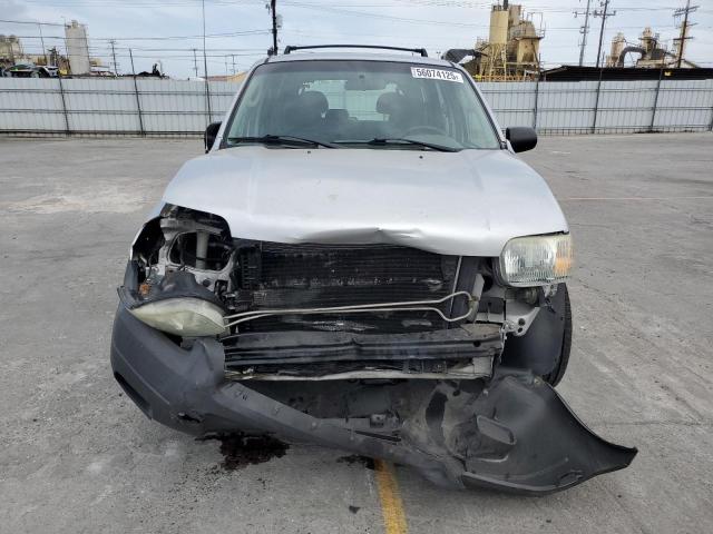 Photo 5 from auction – 2003 FORD ESCAPE XLS with VIN 1FMYU02123KA02415