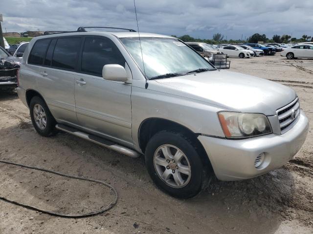 Photo 4 from auction – 2003 TOYT HIGHLANDER LIMITED with VIN JTEGF21A730081420