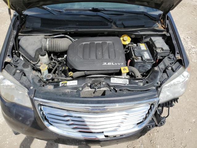Photo 12 from auction – 2016 CHRYSLER TOWN & COU with VIN 2C4RC1CG1GR149787