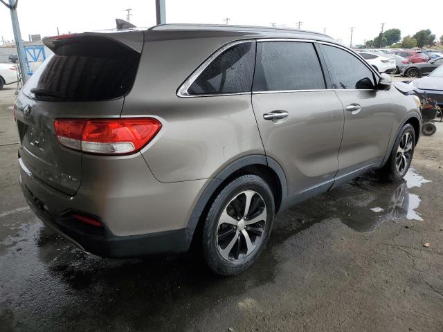 Photo 3 from auction – 2016 KIA SORENTO EX with VIN 5XYPH4A50GG158576
