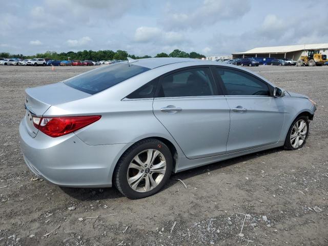 Photo 3 from auction – 2011 HYUNDAI SONATA SE with VIN 5NPEC4AC5BH087199
