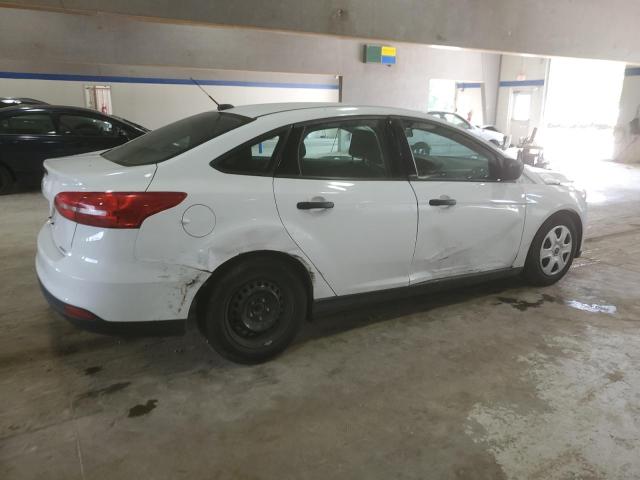 Photo 3 from auction – 2016 FORD FOCUS S with VIN 1FADP3E27GL224390