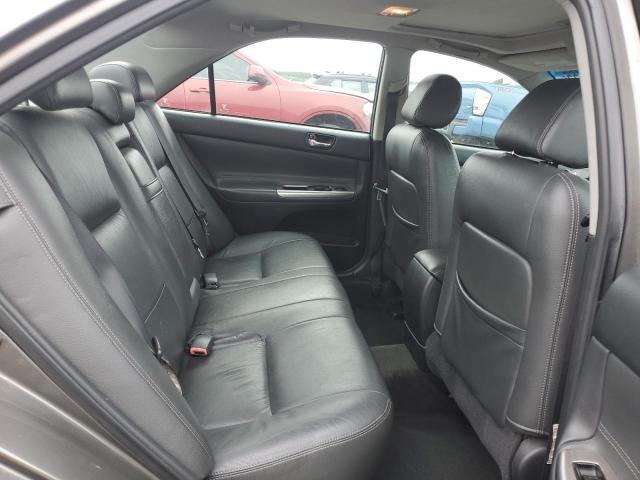 Photo 10 from auction – 2005 TOYOTA CAMRY LE with VIN 4T1BE32K55U505022