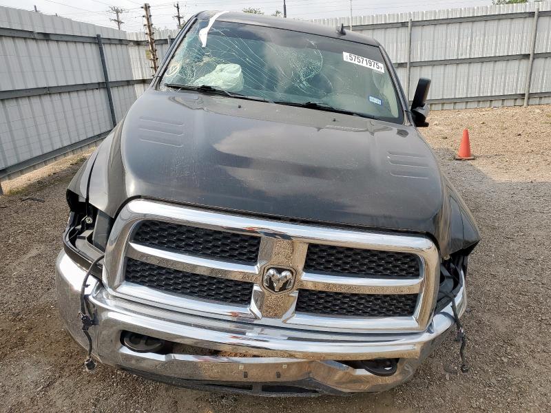 Photo 5 from auction – 2017 RAM 2500 SLT with VIN 3C6UR5DJ8HG698847