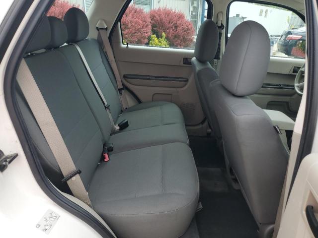 Photo 11 from auction – 2011 FORD ESCAPE XLS with VIN 1FMCU9C70BKC09742