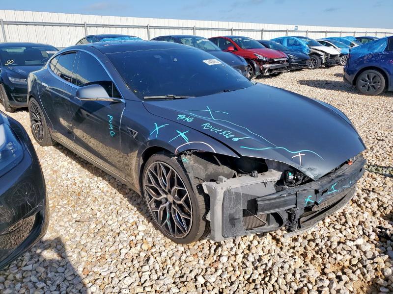 Photo 4 from auction – 2013 TESLA MODEL S with VIN 5YJSA1AG1DFP08708