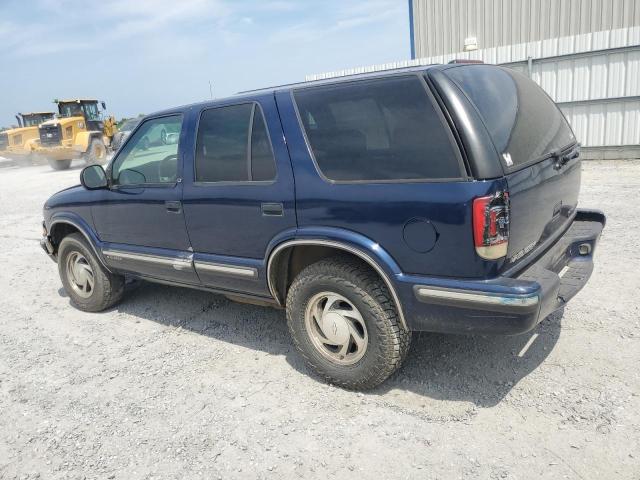 Photo 2 from auction – 1998 CHEVROLET BLAZER with VIN 1GNDT13W5W2241832