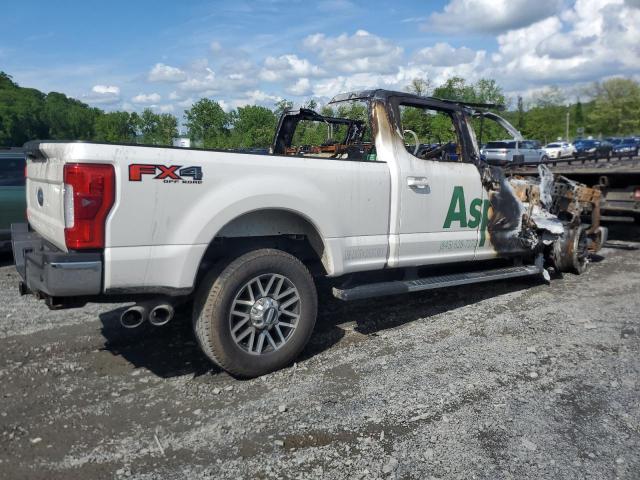Photo 3 from auction – 2017 FORD F350 SUPER with VIN 1FT8W3BT8HEE52917