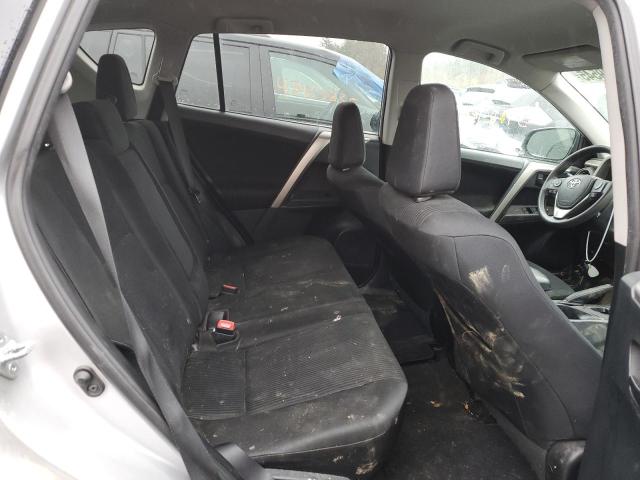Photo 11 from auction – 2015 TOYOTA RAV4 LE with VIN 2T3BFREV5FW229701