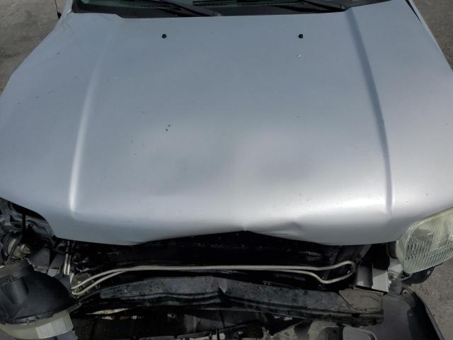 Photo 12 from auction – 2003 FORD ESCAPE XLS with VIN 1FMYU02123KA02415