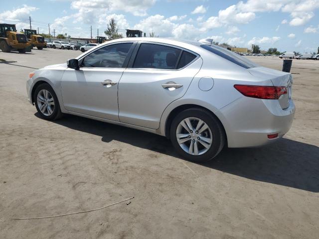 Photo 2 from auction – 2013 ACURA ILX 20 PRE with VIN 19VDE1F58DE018652
