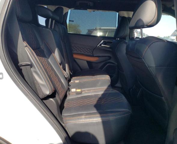 Photo 11 from auction – 2022 MITSUBISHI OUTLANDER with VIN JA4J4VA88NZ074323