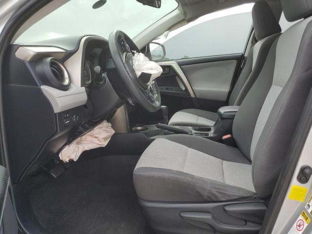 Photo 7 from auction – 2015 TOYOTA RAV4 LE with VIN JTMZFREV0FJ025255