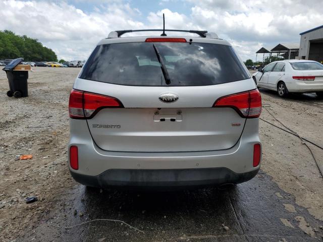Photo 6 from auction – 2014 KIA SORENTO LX with VIN 5XYKT4A67EG490965