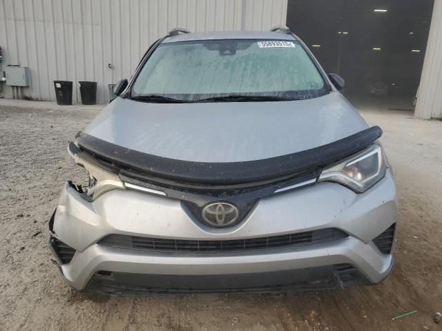 Photo 5 from auction – 2017 TOYOTA RAV4 LE with VIN 2T3ZFREV6HW353008