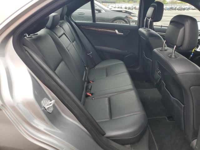 Photo 10 from auction – 2012 MERCEDES-BENZ C with VIN WDDGF4HB8CR222902
