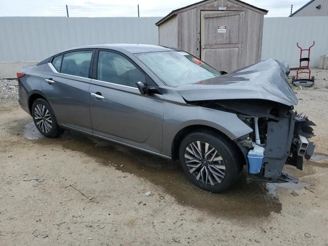 Photo 4 from auction – 2023 NISSAN ALTIMA SV with VIN 1N4BL4DV5PN377102