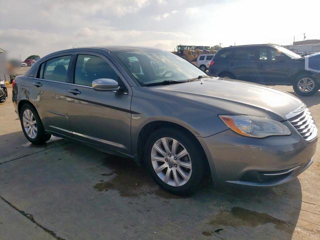 Photo 4 from auction – 2013 CHRYSLER 200 TOURIN with VIN 1C3CCBBB5DN558082