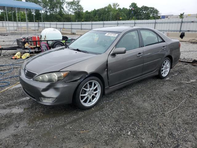 TOYOTA CAMRY LE 2005 with VIN 4T1BE32K55U505022 - Photo from auction