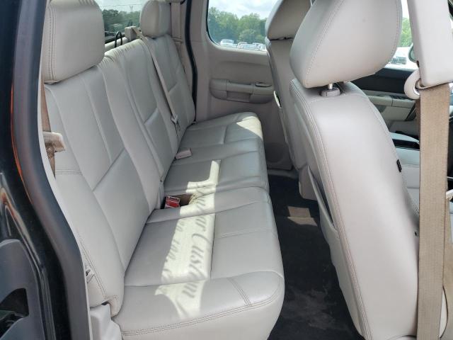 Photo 10 from auction – 2011 CHEVROLET SILVERADO with VIN 1GCRCSE03BZ451652