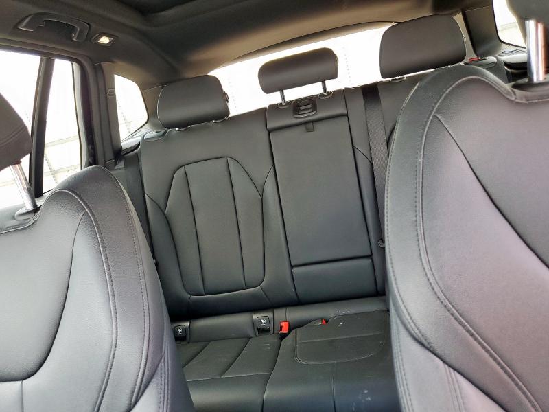 Photo 10 from auction – 2019 BMW X3 SDRIVE3 with VIN 5UXTR7C56KLR43965