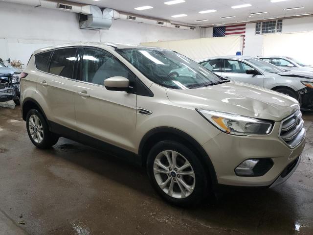 Photo 4 from auction – 2017 FORD ESCAPE SE with VIN 1FMCU0GD2HUE70055