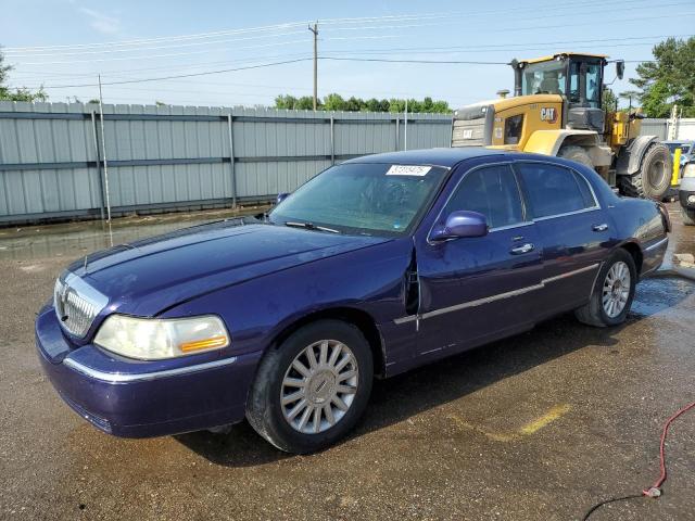 LINCOLN TOWN CAR E 2003 with VIN 1LNHM81W93Y626432 - Photo from auction