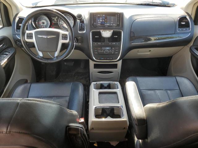 Photo 8 from auction – 2015 CHRYSLER TOWN & COU with VIN 2C4RC1BG3FR752353