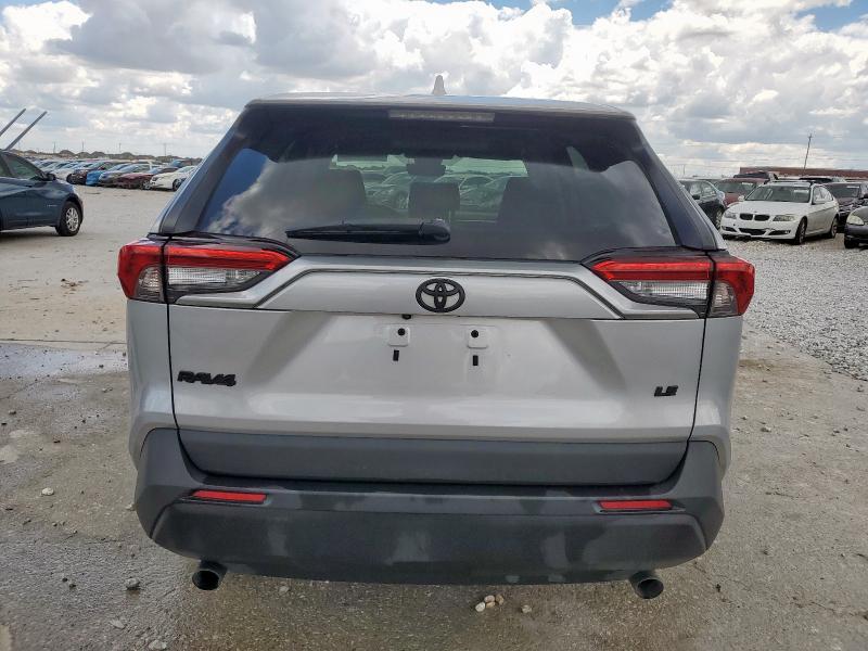 Photo 6 from auction – 2023 TOYOTA RAV4 LE with VIN 2T3H1RFV9PC231302