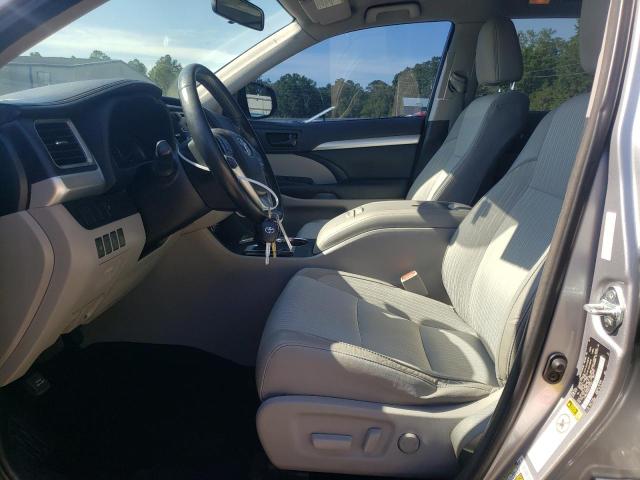 Photo 7 from auction – 2015 TOYOTA HIGHLANDER with VIN 5TDBKRFH0FS144559
