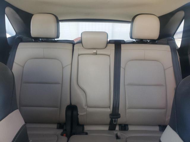 Photo 10 from auction – 2020 FORD ESCAPE SEL with VIN 1FMCU0H65LUB16684