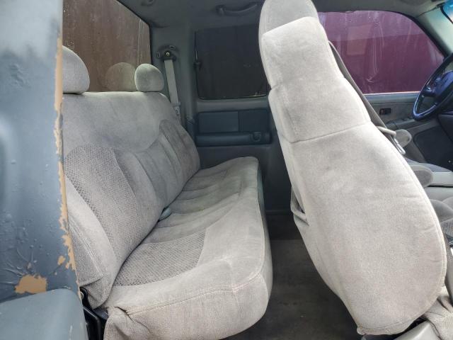 Photo 10 from auction – 2000 CHEVROLET SILVERADO with VIN 2GCEC19T7Y1105621