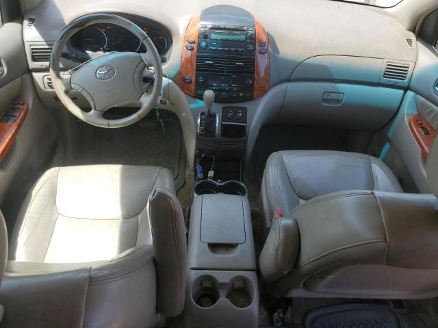 Photo 8 from auction – 2010 TOYOTA SIENNA XLE with VIN 5TDYK4CC2AS290167