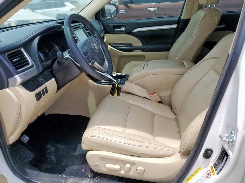 Photo 7 from auction – 2016 TOYOTA HIGHLANDER with VIN 5TDKKRFH6GS136693