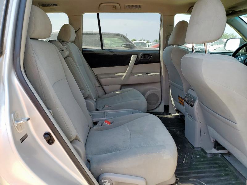 Photo 11 from auction – 2010 TOYOTA HIGHLANDER with VIN 5TDZK3EH2AS014918