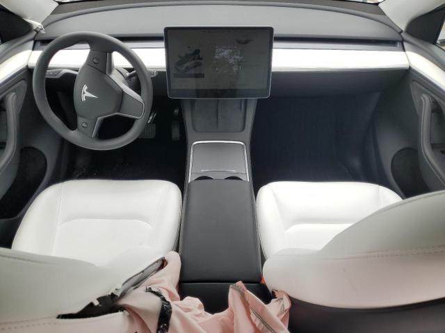 Photo 8 from auction – 2025 TESLA MODEL Y with VIN 7SAYGDEE9SA345915