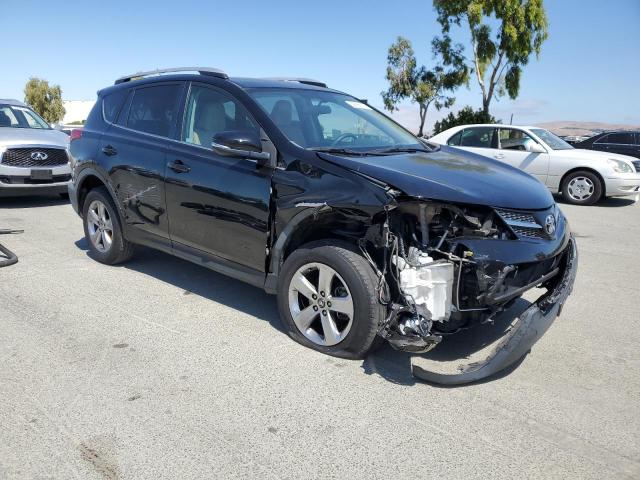 Photo 4 from auction – 2015 TOYOTA RAV4 XLE with VIN 2T3WFREV2FW143859