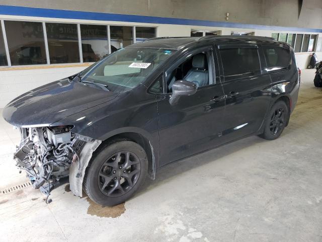 CHRYSLER PACIFICA T 2019 with VIN 2C4RC1EG5KR668041 - Photo from auction