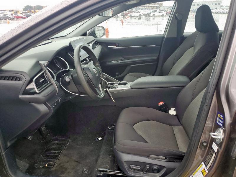 Photo 7 from auction – 2022 TOYOTA CAMRY LE with VIN 4T1C11AK0NU657893