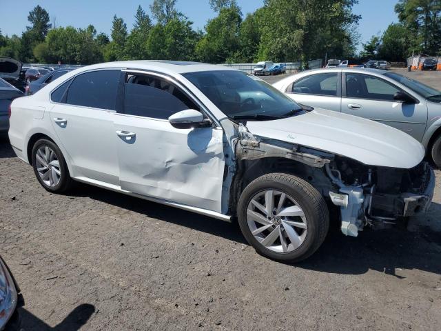 Photo 4 from auction – 2018 VOLKSWAGEN PASSAT SE with VIN 1VWBA7A35JC050249