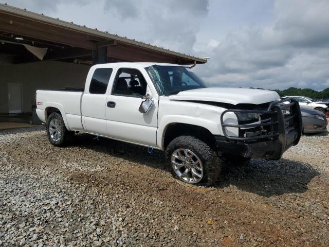 Photo 4 from auction – 2006 CHEVROLET SILVERADO with VIN 2GCEK19B561274768